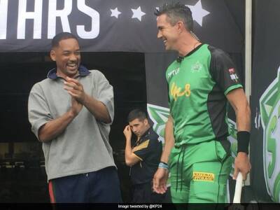 "Just Make The Dude Laugh": Kevin Pietersen Shares Photos With Will Smith
