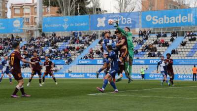 El Sabadell gana al Albacete y mira hacia arriba