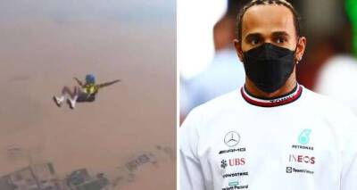 Lewis Hamilton - Lewis Hamilton jumps out of plane 10 times as F1 star goes sky diving on day off - msn.com - Australia - Dubai - Saudi Arabia - county Hamilton