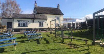 Quirky village pub loved by plane spotters near Manchester Airport wins award