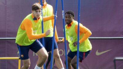 Eric Garcia - Sergio Busquets - Gerard Piqué - Barcelona ¡Ansu ya está aquí! - en.as.com