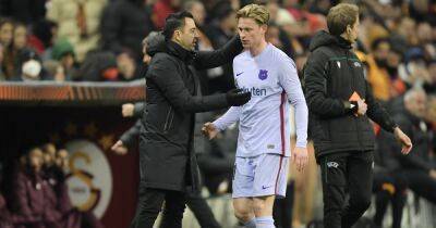 Xavi makes Frenkie de Jong prediction following Manchester United links - manchestereveningnews.co.uk - Manchester