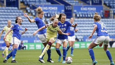 Arsenal, Chelsea both win big as WSL title race hots up