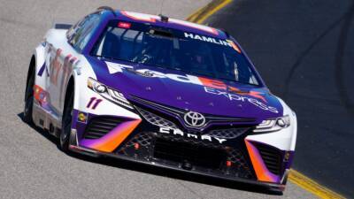 Denny Hamlin vaults to first Cup victory of the year at Richmond