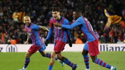 Barcelona to 'keep fighting' for La Liga title after climbing to second with Sevilla win