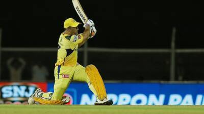 IPL 2022: Sunil Gavaskar Explains What MS Dhoni Couldn't Do In Chase Against Punjab Kings