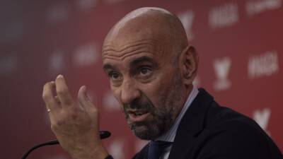 Monchi: "A lo mejor la tarjeta de Piqué podría haber sido roja..." - en.as.com - county Camp