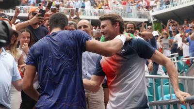 Carlos Alcaraz - Juan Carlos - El viaje sorpresa de Ferrero impulsó al joven campeón - en.as.com - Florida - India