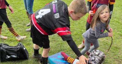Nine-year-old Welsh rugby player's gesture to injured opponent leaves people in awe