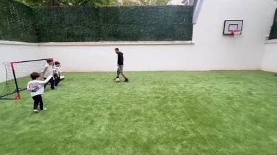 Cuando Leo Messi no deja ni ganar a sus hijos: atentos a la intensa celebración de Mateo - Videos - en.as.com