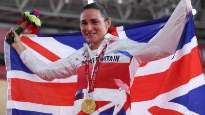 'You can't even buy a hotel room' - Sarah Storey says that it is extremely difficult to earn a living from cycling - eurosport.com