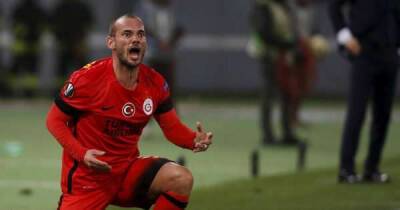 Inter Milan - Wesley Sneijder - Sold for £44.6m: Randy Lerner had a Villa nightmare on “lethal” 295-G/A "monster" - opinion - msn.com - Qatar - France - Spain - Italy - Turkey