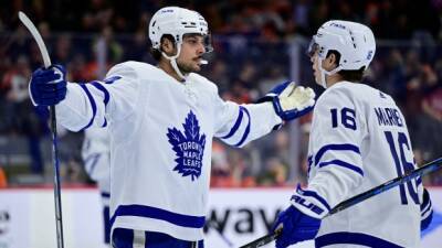 Leafs' Matthews ties Vaive's single-season franchise record for goals with 54