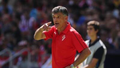 LaLiga strugglers Alaves sack coach Mendilibar after 12 games