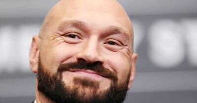 Tyson Fury breaks social media silence to issue Dillian Whyte fight update - manchestereveningnews.co.uk - Usa - London