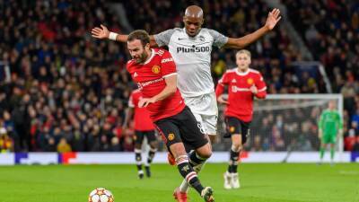 Juan Mata quashes retirement rumours, says he is 'ready to perform' for Manchester United despite lack of minutes - eurosport.com - Manchester