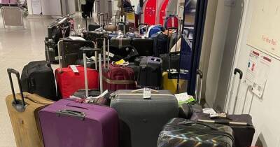 Manchester Airport passengers fly abroad without luggage and dozens of bags 'abandoned' in 'shameful mess' - manchestereveningnews.co.uk - Manchester