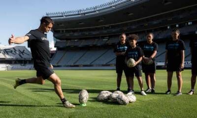 Jonny Wilkinson - Eden Park - Dan Carter on kicking 1,598 goals in 24 hours for charity: ‘OK, sounds doable’ - theguardian.com - New Zealand - county Pacific - county Park