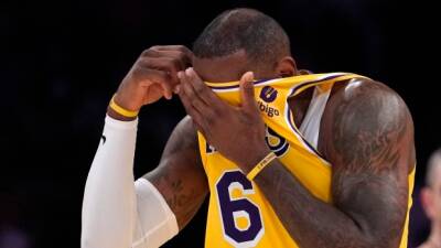 Denver Nuggets - Lakers' James to miss second straight game - tsn.ca - Los Angeles