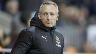 Neil Critchley - Preston North End - Cameron Archer - Championship - Neil Critchley says Blackpool keeper Daniel Grimshaw is responsive after injury - bt.com - Blackpool