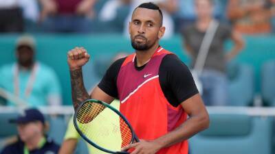 Nick Kyrgios wins in Houston while pulling off another audacious tweener shot