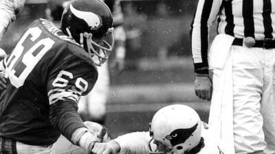 Doug Sutherland, former 'Purple People Eater' with the Vikings, dead at 73