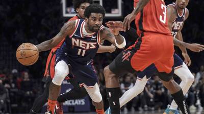 Kevin Durant - Bruce Brown - Kyrie Irving scores 42 points, Nets beat Rockets to move to 8th - foxnews.com - New York - county Cleveland -  Atlanta -  Houston -  Charlotte