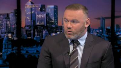 El Chiringuito - Silvia Barba - Rooney atiza a Cristiano y un periodista le mete un 'zasca' de los que resuenan tiempo - en.as.com