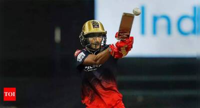 Dinesh Karthik - From Mewat to Kolkata: Back story of a civil engineer-turned cricketer Shahbaz becoming a 'Royal Challenger' - timesofindia.indiatimes.com -  Kolkata -  Bangalore -  Sanju
