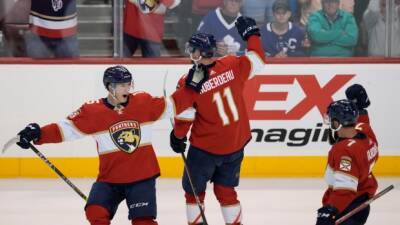 Claude Giroux - Jonathan Huberdeau - Morning Coffee: Panthers Stun Maple Leafs In Comeback Win - tsn.ca - Florida - state New Jersey