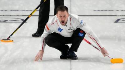 Olympic gold medallist Edin hands Canada's Gushue 1st loss at curling worlds