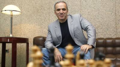 Kasparov: "Estamos a un paso de la Tercera Guerra Mundial; no lo digo yo, lo dice Putin"