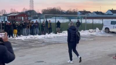 El "incidente" que sufrió Mourinho con unos niños por un bolazo de nieve