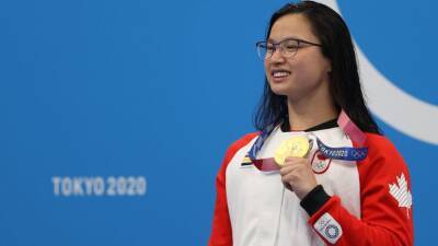 Emma Mackeon - Maggie Mac Neil, Olympic 100m butterfly gold medalist, will not swim event at worlds - nbcsports.com - Sweden - Usa - Australia - Canada -  Tokyo -  Budapest - state Michigan