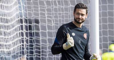 Exclusive: Craig Gordon on association with Hibees, keeping Hearts beating and preserving an excellent record against Hibs