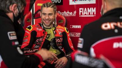 Iker Lecuona - SBK | Bautista: "Es erróneo comparar Superbike con MotoGP" - en.as.com