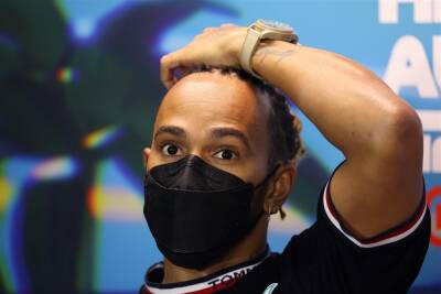 Lewis Hamilton lays Mercedes' struggles bare with honest verdict after Melbourne practice