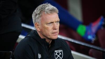 ‘Baffled’ - David Moyes frustration as home fan pitch invader ruins West Ham counter attack