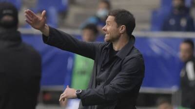 Xabi Alonso aún no ha hablado con la Real de su futuro - en.as.com -  Sanse