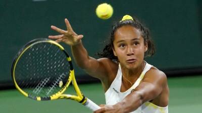 Magda Linette - Canada's Fernandez bounced by Linette in Charleston Open - tsn.ca - Canada - Poland - state South Carolina