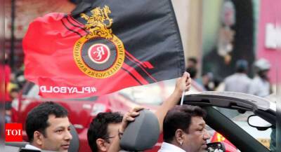 No flags during IPL 2022 leaves RCB 'Super Fan' disappointed - timesofindia.indiatimes.com -  Mumbai -  Pune -  Bangalore