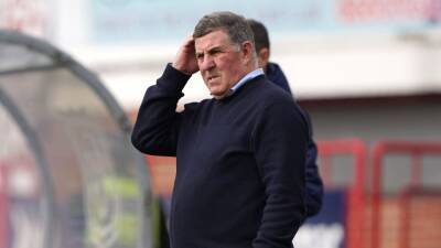 Dundee boss Mark McGhee sees chance to close gap on St Johnstone