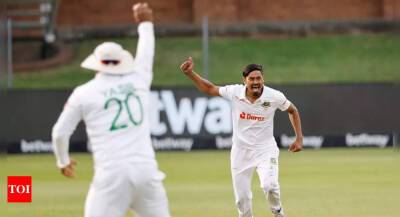 Keegan Petersen - Ryan Rickelton - 2nd Test: South Africa 278/5 on day one after Bangladesh's late strikes - timesofindia.indiatimes.com - South Africa - Bangladesh