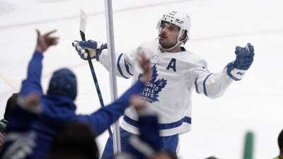 Vaive on Matthews: 'I hope he gets to 65'