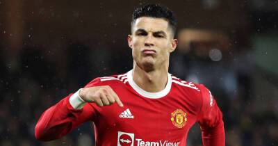 Man Utd star Ronaldo defends son on Instagram amid criticism of Nike & Adidas clothes