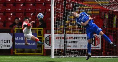 Lee Bonis bags brace as Larne see off Coleraine