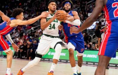 Kevin Durant - Darius Garland - Brook Lopez - Giannis Antetokounmpo - Bruce Brown - Bucks eye second seed after routing Pistons - beinsports.com -  Boston - county Bucks - county Cleveland - state Indiana -  Memphis - county Cavalier