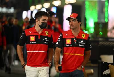Sergio Perez - Charles Leclerc - Carlos Sainz - Emerson Fittipaldi - Emerson Fittipaldi throws weight behind Ferrari chances to win world title - givemesport.com - Australia - Bahrain