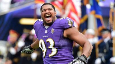 Sources - Baltimore Ravens re-sign DE Calais Campbell to 2-year, $12.5M contract