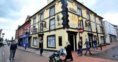North Wales' 'toughest pub' with £1 pints and £300 behind the bar for Sunday session - manchestereveningnews.co.uk - Britain